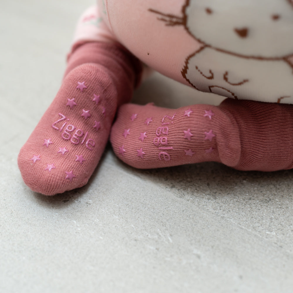 Bunnies Pink Leggings and Socks Set