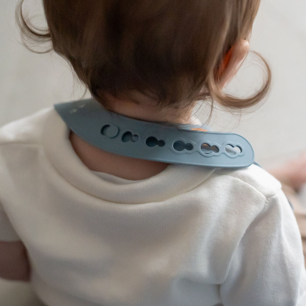 Catch It Silicone Bib Cockapoo