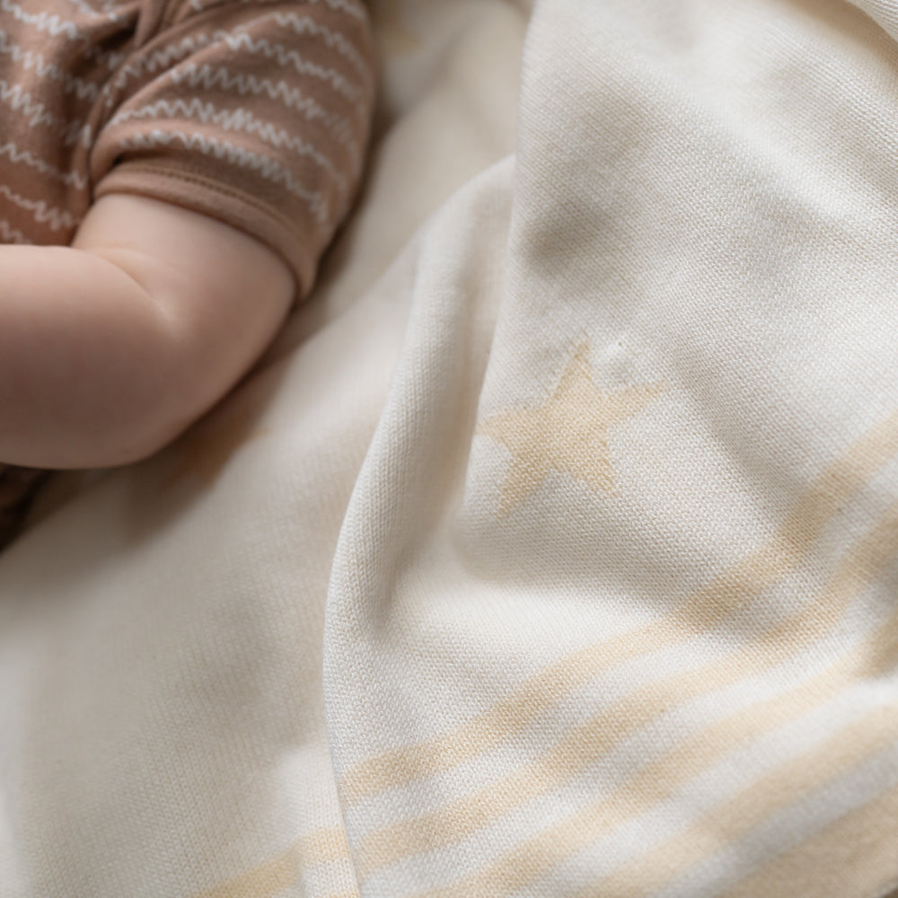 Cream and beige stars blanket