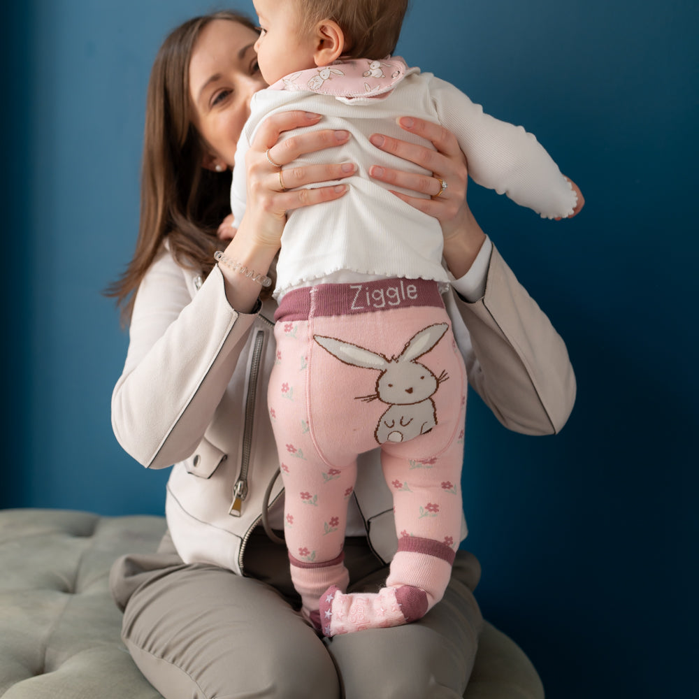 Bunnies Pink Leggings and Socks Set