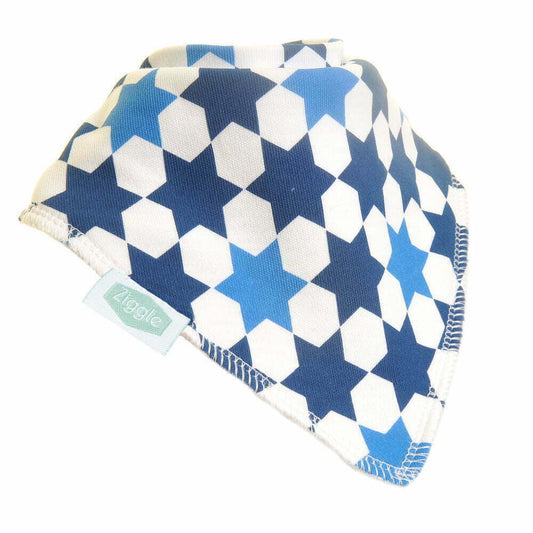 Moroccan Blue Stars in beautiful shades of blue decorate this white bandanna bib.