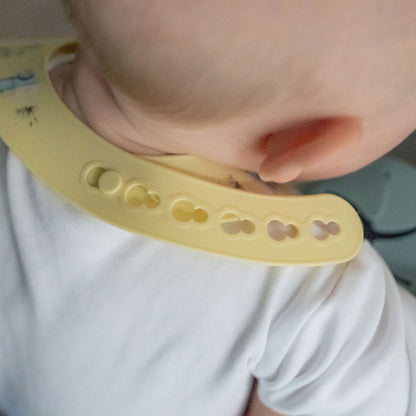 Farm Vehicles silicone catch it Bib Ziggle