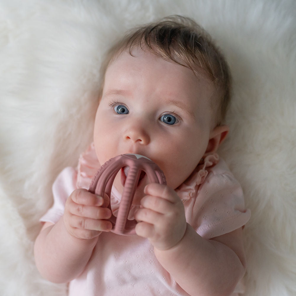 Silicone Teether Ball pink