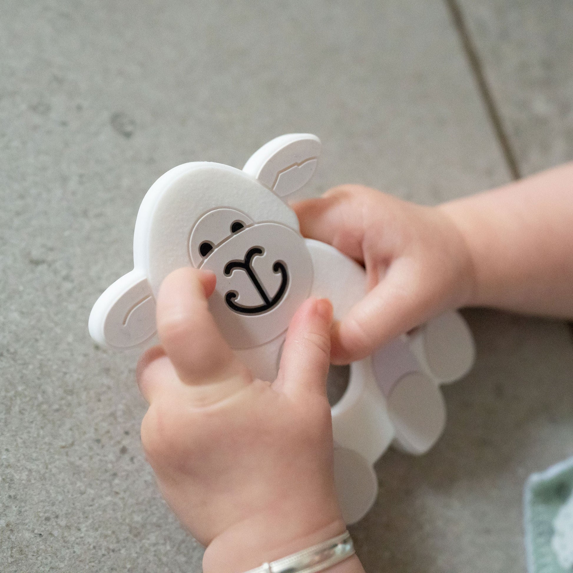 Sheep silicone teether Ziggle